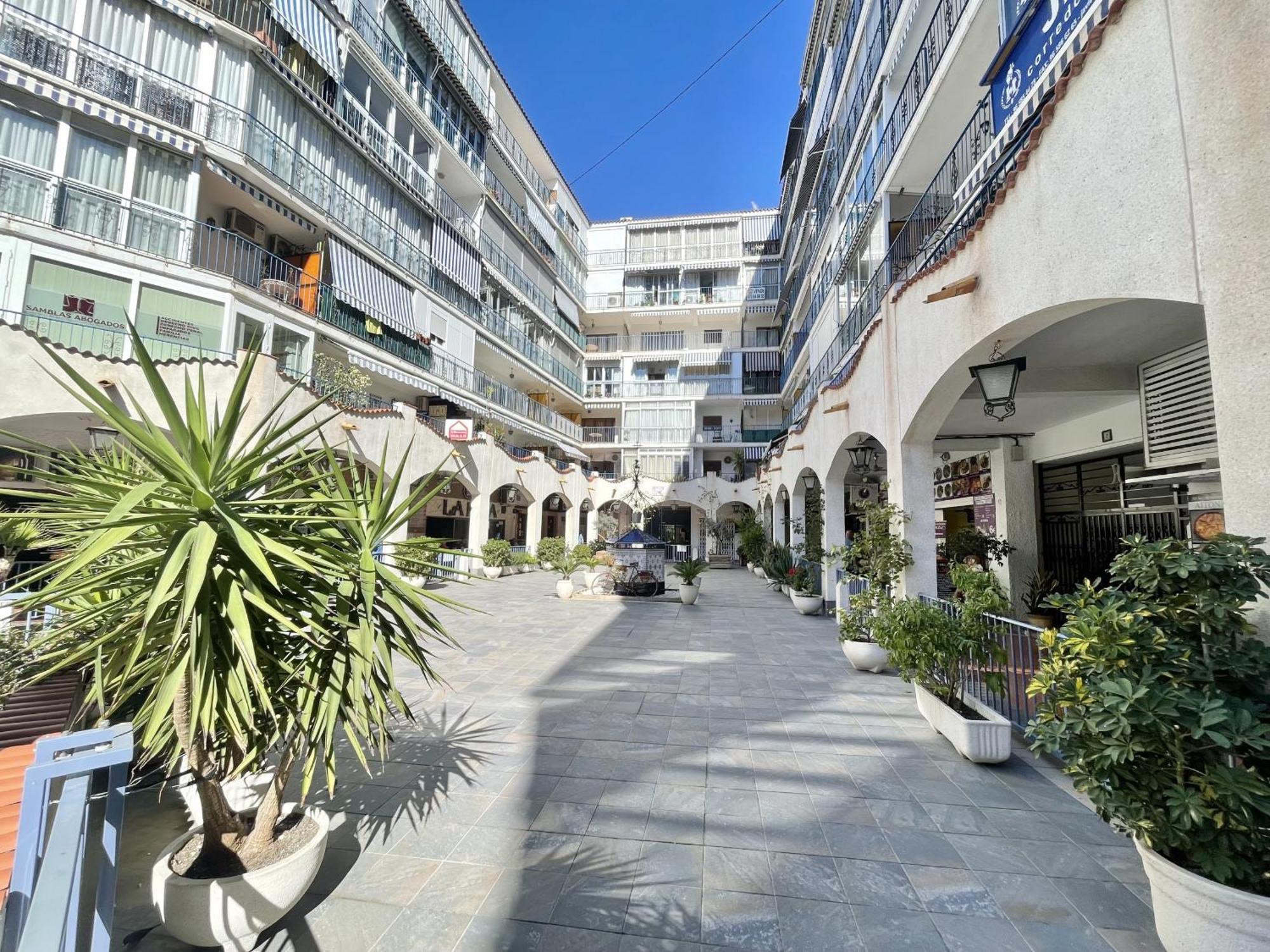 Apartment In Benidorm City Center Екстериор снимка