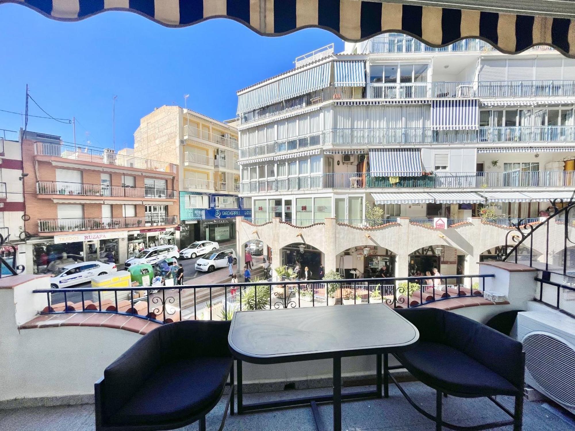 Apartment In Benidorm City Center Екстериор снимка